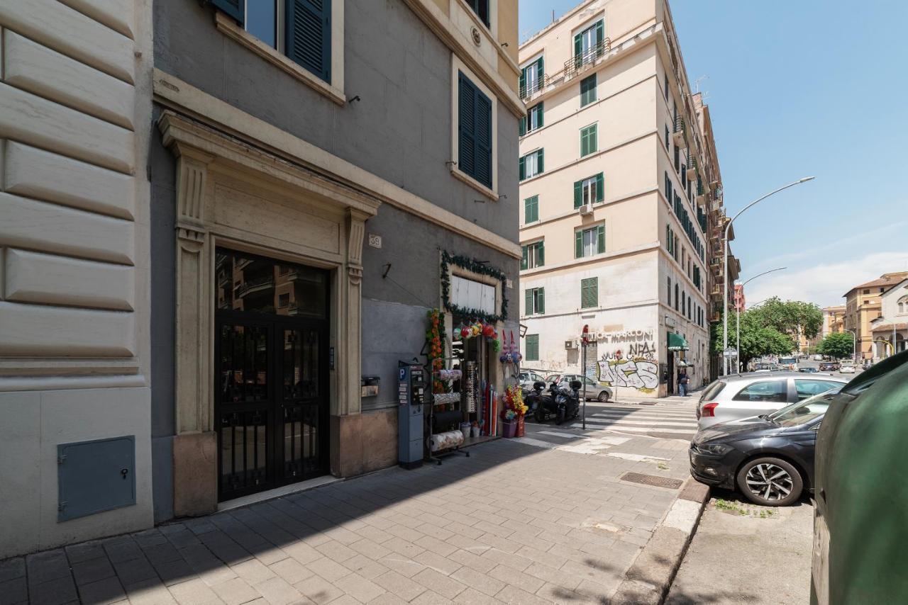 Functional Apartment - Piazza Re Di Roma Exteriér fotografie